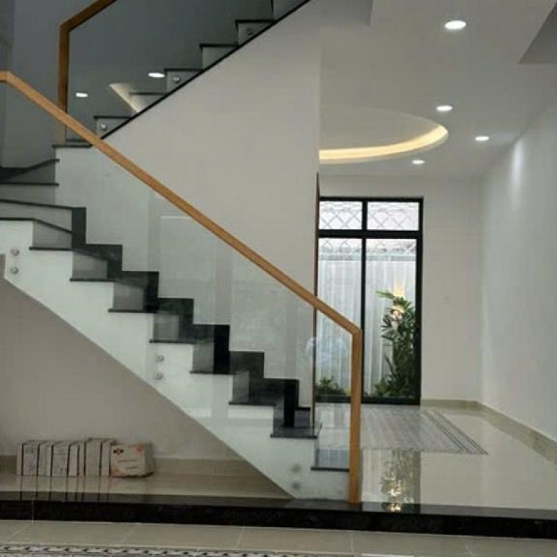 Nhà phố mặt tiền đường Quang Trung - Mã B0001